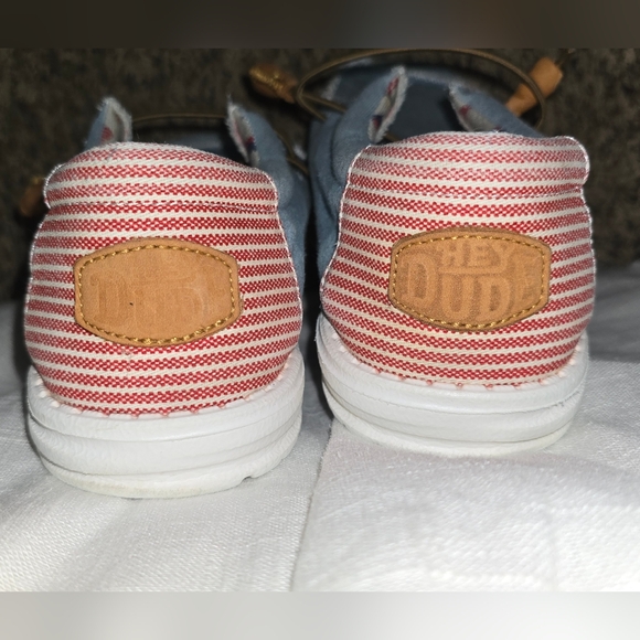 Hey Dude Red White And Blue Casual Boat Shoes - Picture 2 of 4